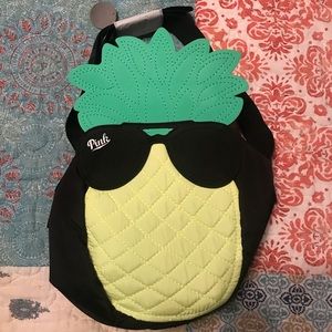 Pineapple cooler NEW WITH TAGS